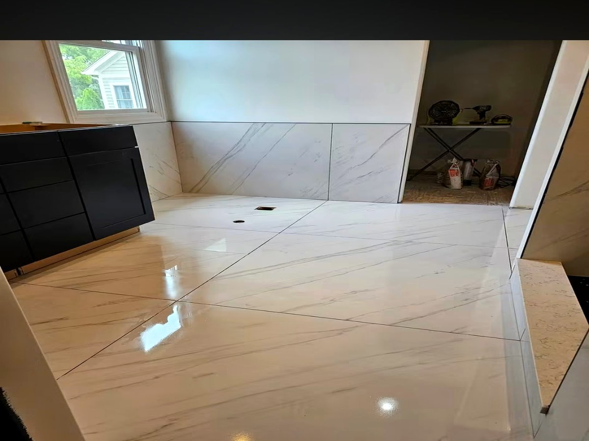Polished White Marble Tile