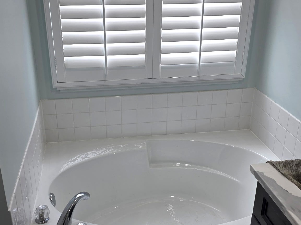 Corner Tub & Tile